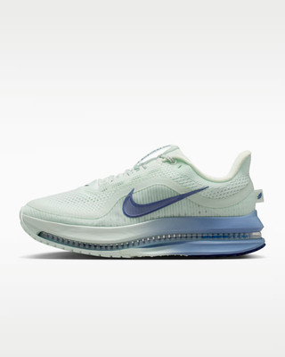 Nike Pegasus Premium Damenschuhe in kaum grün/arbeitsblau