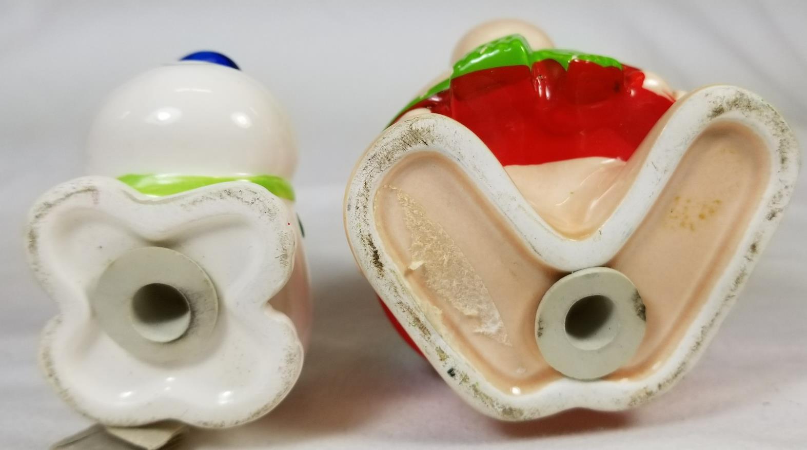 Ziggy & Fuzz Ceramic Christmas Salt & Pepper Shaker Kitchen Figurine