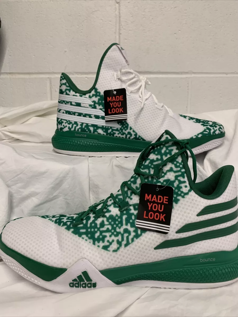 Light green cheap basketball shoes