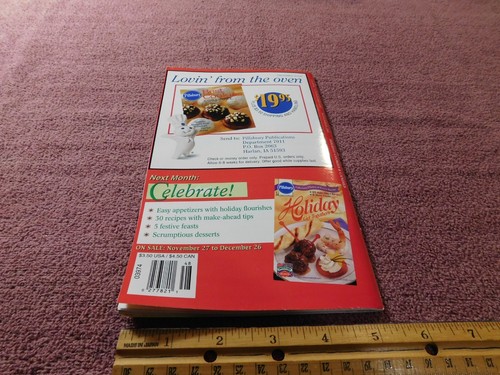 Pillsbury "Holiday Cookies & Candies" Cookbook Vintage 2001 - Picture 3 of 3