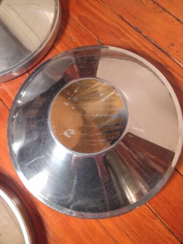 1954 Studebaker dog dish hubcaps