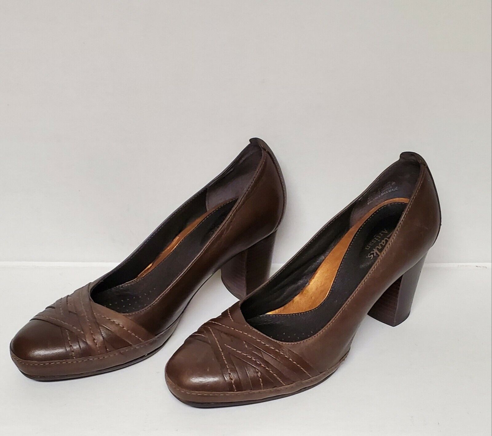 Max 71% OFF Clarkapos;s Artisan Womenapos;s Heels US Leather 8M Brown Bargain Slip