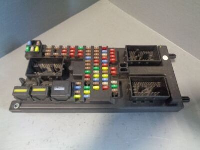 Fuse Box Body Control YQE500300 Land Rover Discovery 3 or Range Rover Sport