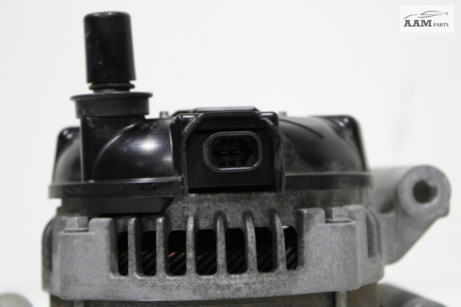 20172019 GMC ACADIA 2.5L ENGINE MOTOR ALTERNATOR GENERATOR 12V DENSO OEM eBay