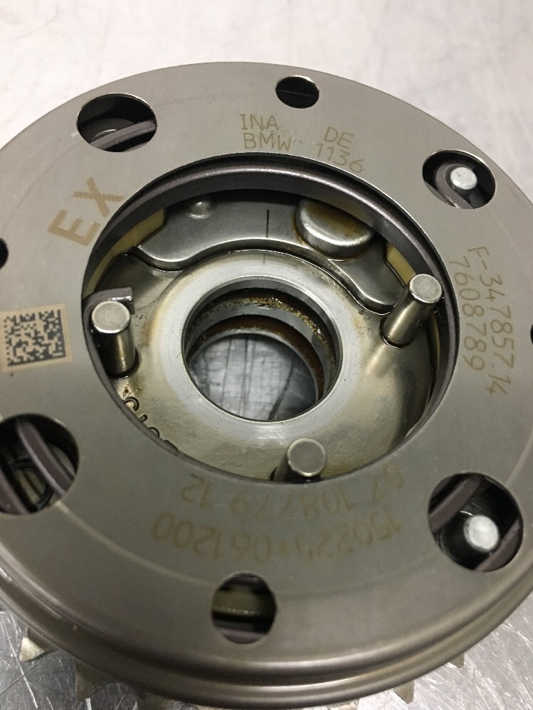 BMW OEM Used F32 F33 F34 G30 Exhaust Camshaft Gear 11368617693 OEM