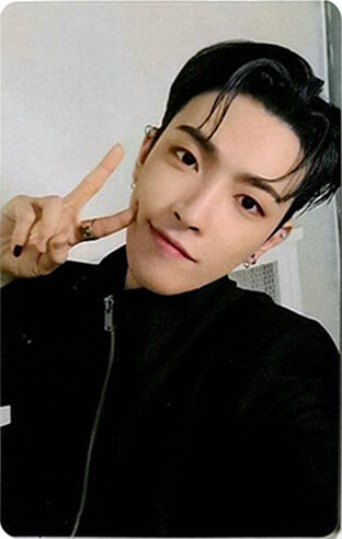 ATEEZ Limitless Japan 2nd single Album Official photocards