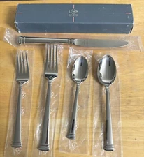 Lenox Kirk Stiff  Eternal Glossy 18/8 Korea Stainless, 5 Piece Place Setting