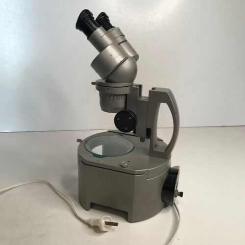 Olympus Tokyo Industrial Vintage Optical Microscope VT-ll Made in Japan G10X - Bild 6 von 24