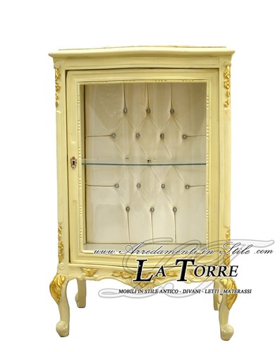Vaisselier / Buffet Or Vitrine Baroque Standvitrine Antique Support Étagère