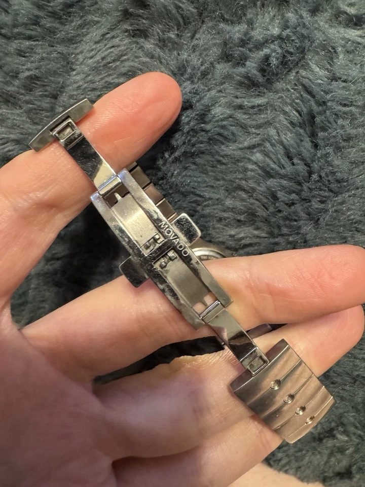 Reloj Movado SE Sports Edition Silvertone Hecho en Suiza Damas 84 G4 1851 Foto 4 de 4