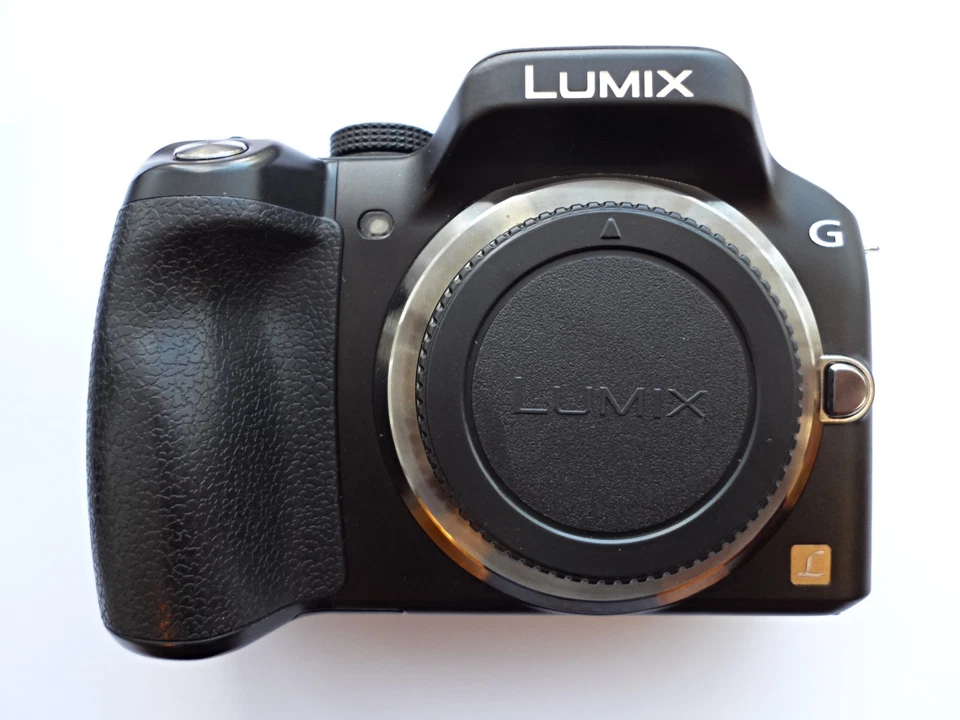 Panasonic Lumix G5, photo 1 of 5