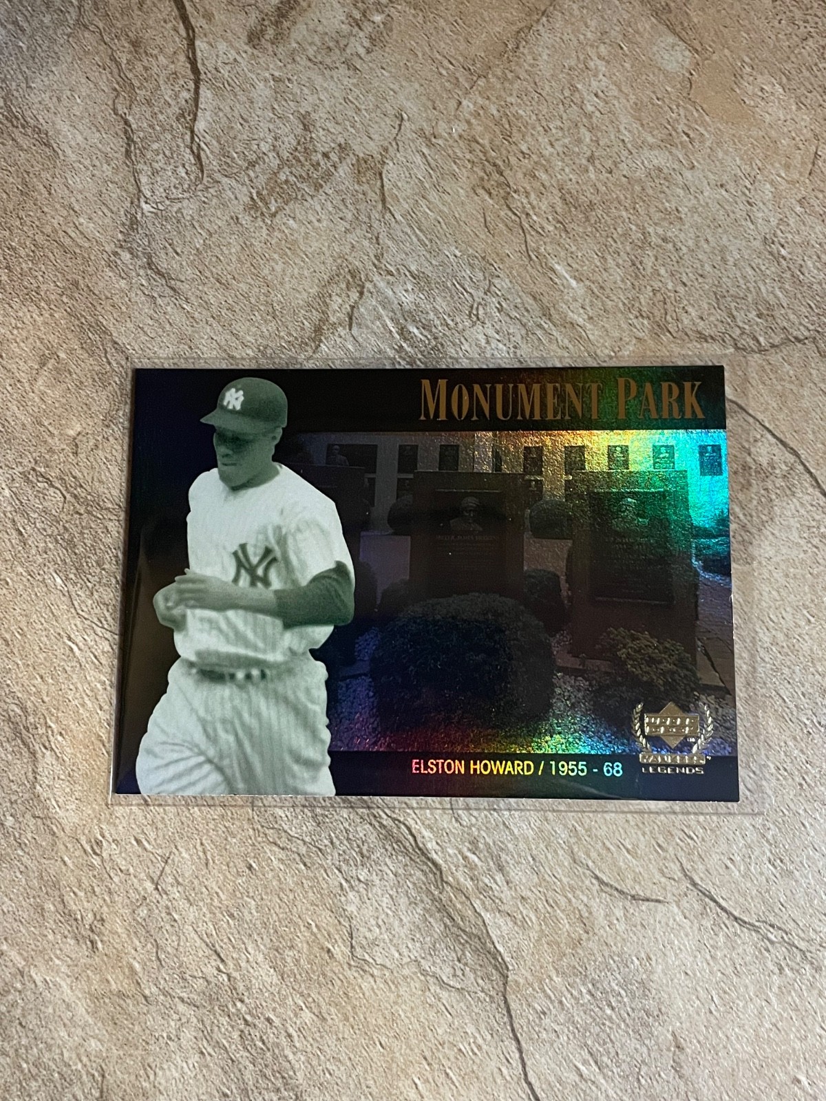 2000 Upper Deck Yankees Legends Elston Howard Monument Park