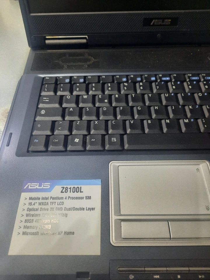 Pc Asus Z8100L Pentium 4 Windows XP Laptop Vintage - Immagine 4 di 4