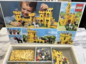 VINTAGE LEGO YELLOW CASTLE 375 PARTS UNOPENED MIB RETIRED SET BOXED 1978 TVE