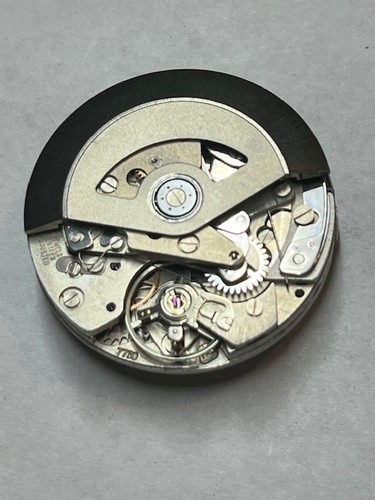 VALJOUX 7750 17 JEWELS AUTOMATIK ARMBANDUHRWERK, SCHÖN & SAUBER, GUTE BALANCE