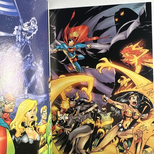 Libro de cómics JLA Gallery DC 1997 #1 usado - Imagen 6 de 6