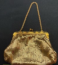 Vintage Whiting Davis Co. GOLD Mesh Bag No.4937-1 w/Original Box 1950 s