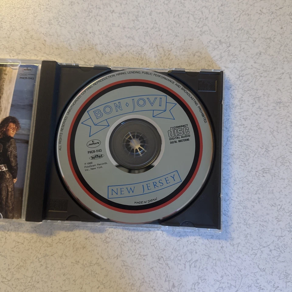 BON JOVI NEW JERSEY Mercury Japan Import 1988  Rare OOP Disc VG — 第 3/4 张图片