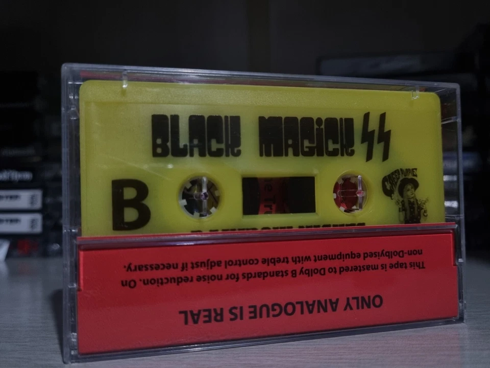 Black Magick - Rainbow Nights Tape Cassette Vothana Peste Noire Foto 2 de 2