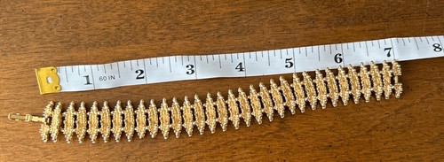 Avon Brutalist Spike Link Bracelet Egyptian Revival Gold Textured Mid Century - Picture 3 of 5