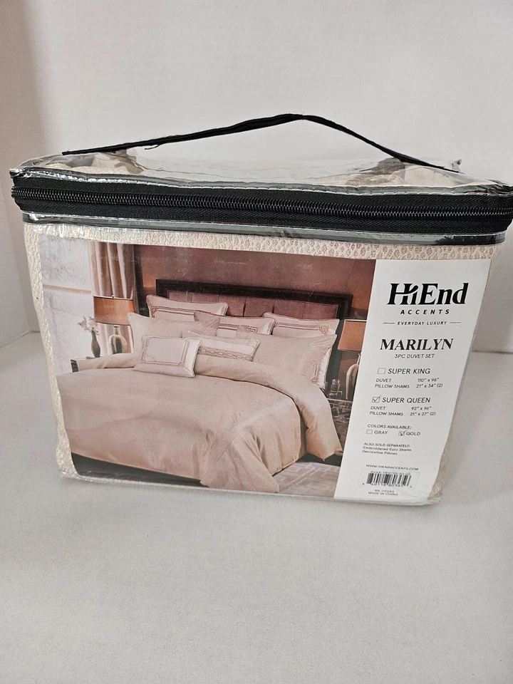HiEnd Accents Everyday Luxury Marilyn 3Pc Duvet Set New - Image 2 of 3