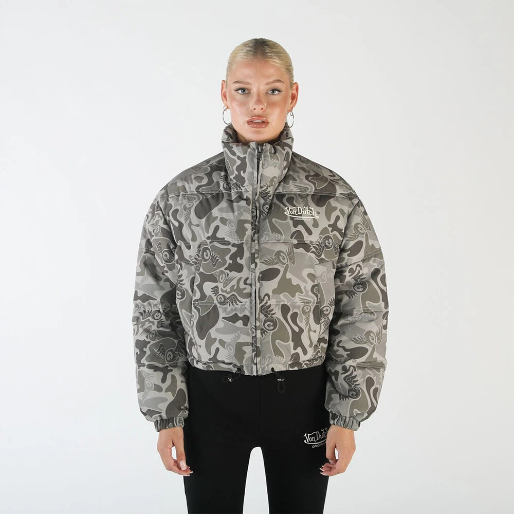 Camo puffer jacket cropped sale