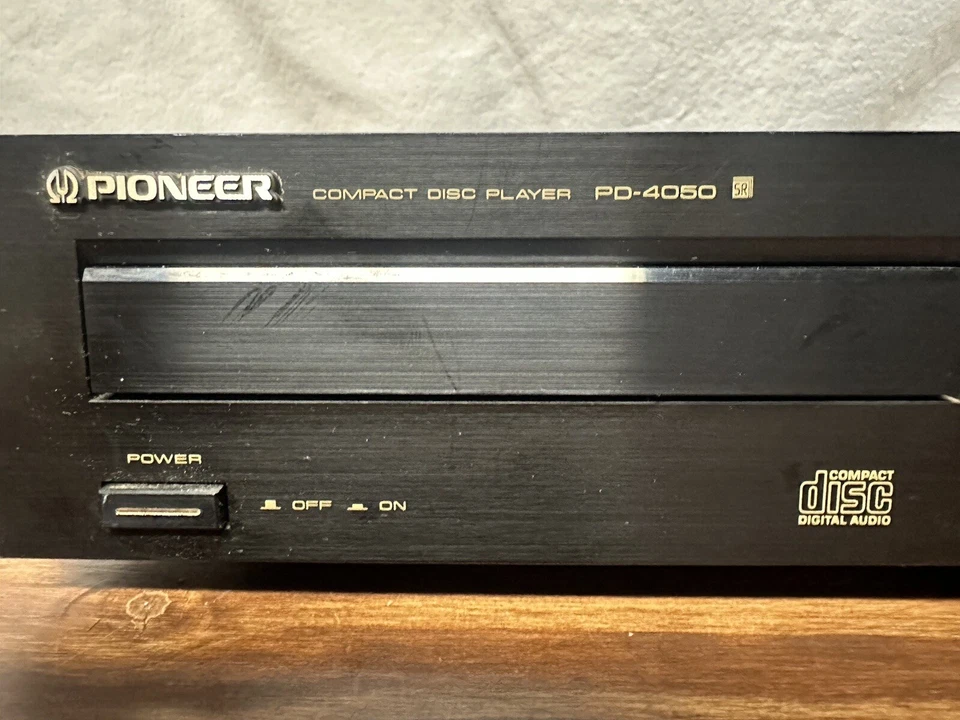 Reproductor de CD de disco compacto de un solo disco Pioneer PD-4050 de colección | LEER Foto 2 de 4