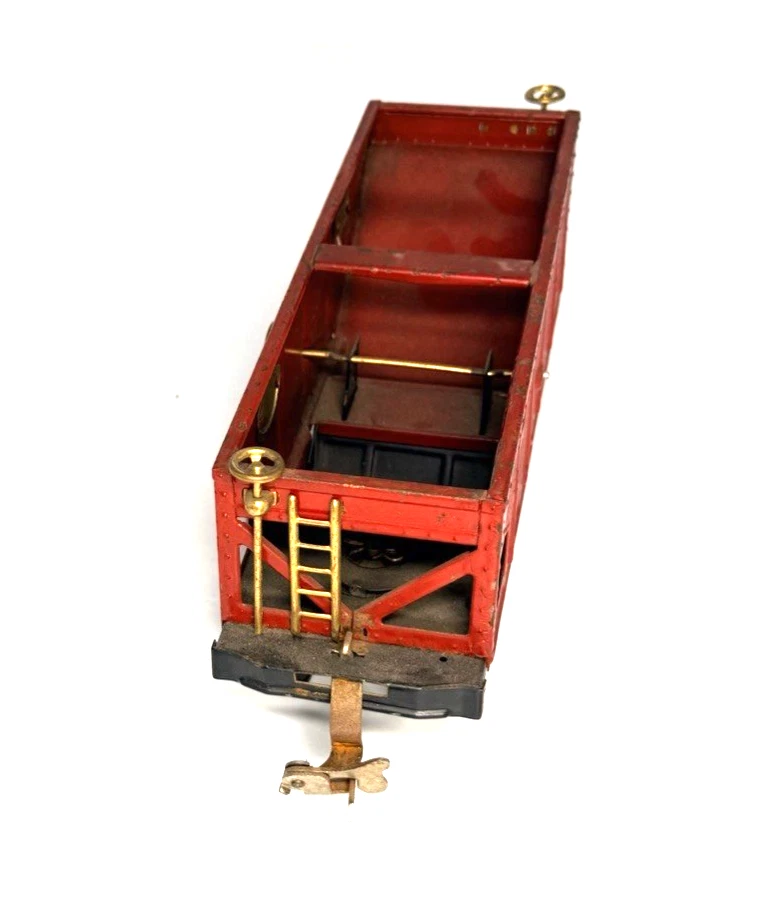 Lionel PreWar Tinplate 816 Red Hopper - Image 4 of 4