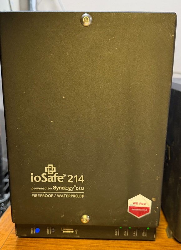 ioSafe 214 Fireproof Waterproof NAS | 4TB (1x 4TB 7200RPM) | Synology DSM