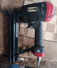 3 Pro Model 9040 18 Guage Air Nailer 5/8" To 2 " Crown 1/4"