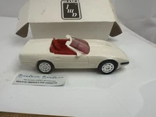ERTL Americas Cup Corvette White/Red Convertible Ertl Dealer Promo Car 8923 Rare