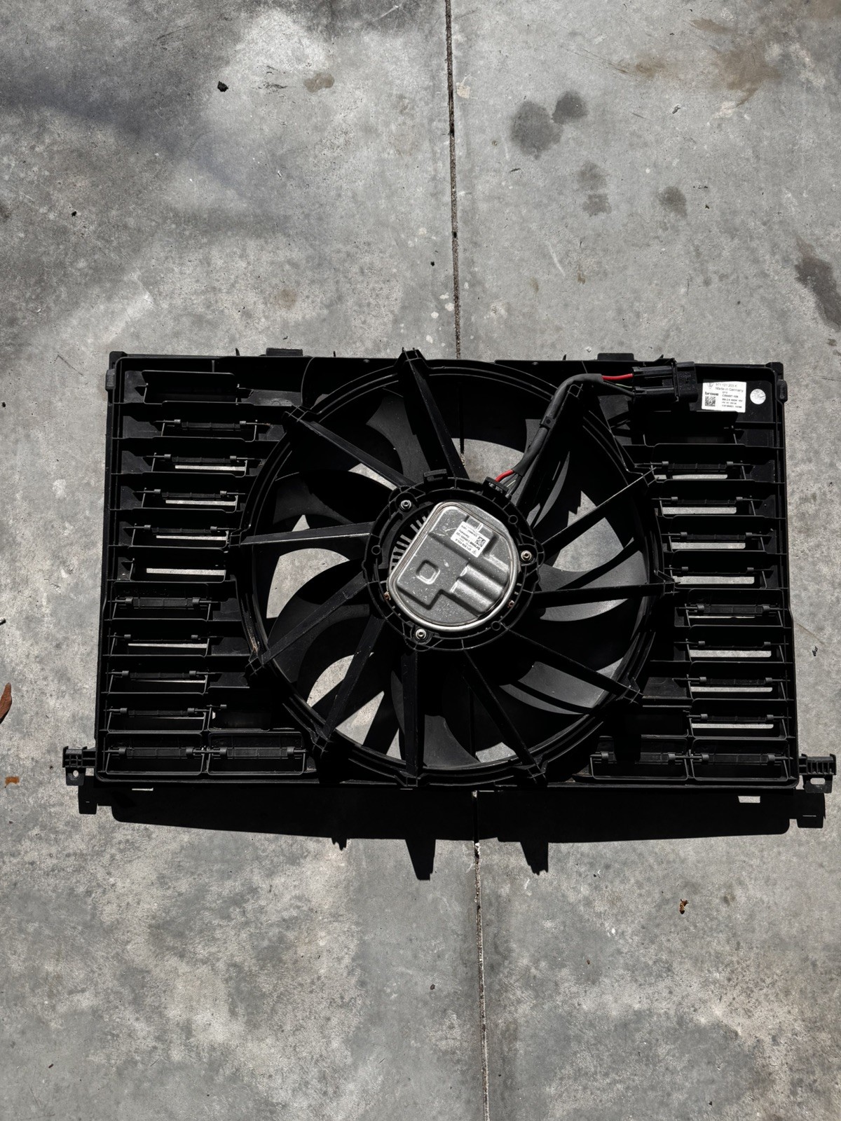 Radiator Fan For BENTLEY Continental PORSCHE Panamera 971 16-23 971121197D
