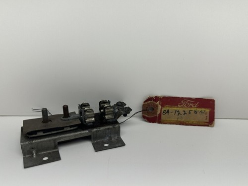 1949 Ford Car NOS Wiring Circuit Breaker & Bracket Assembly #8A-12258-A - Imagen 1 de 6