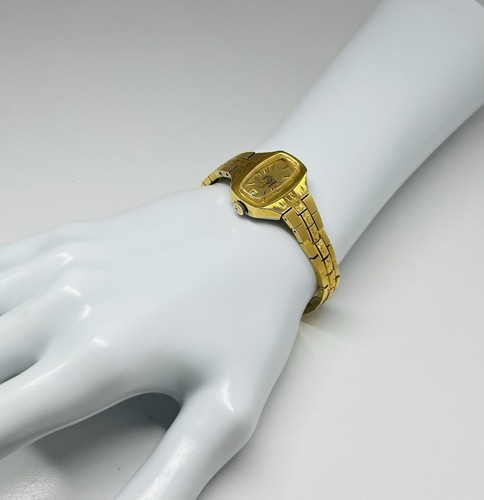 RADO 990 Vintage Ladies Watch Manual Winding Gold Tone Swiss Made - Picture 3 of 15