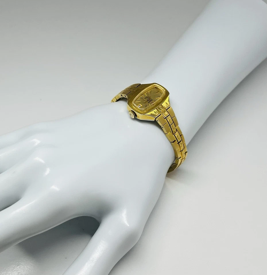 Reloj de mujer vintage RADO 990 cuerda manual hecho en Suiza tono dorado Foto 3 de 4