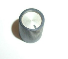 Vintage Tempo One SSB/CW/AM Transceiver - Cal. - KNOB