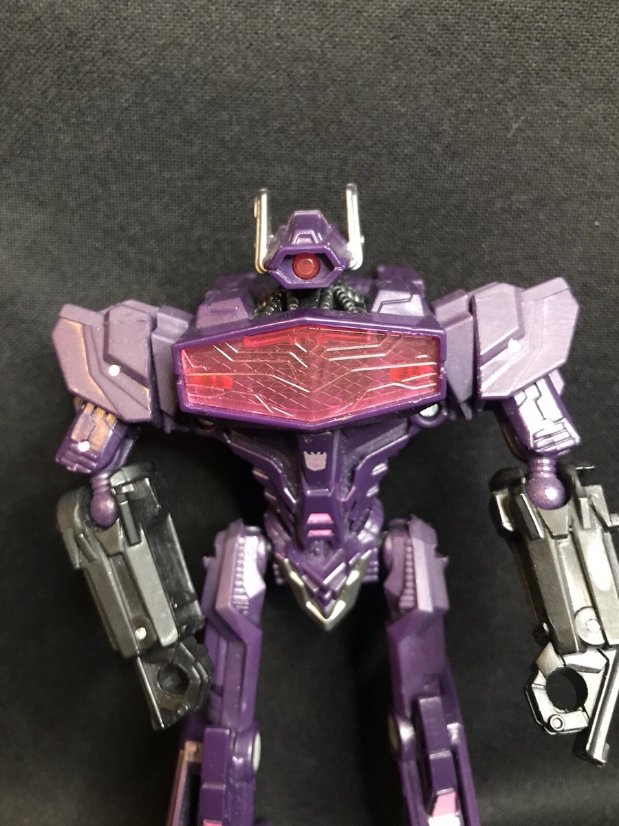 Transformers Generations Fall of Cybertron Deluxe Shockwave