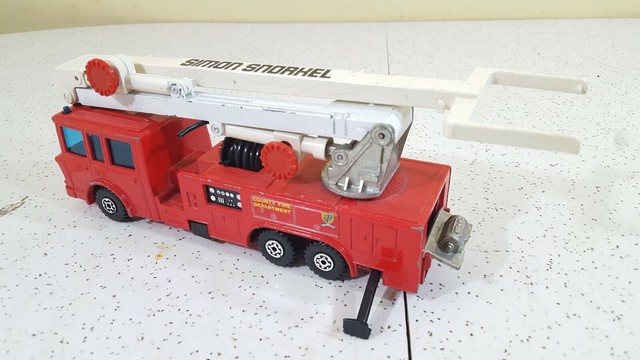 Matchbox Super Kings Fire Truck 2025 | levitan.com Matchbox Super Kings Fire Truck 2025 | levitan.com