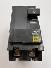 Square D QO240 2 Pole 40 Amp 120/240 V AC Type QO Plug In Yellow Circuit Breaker