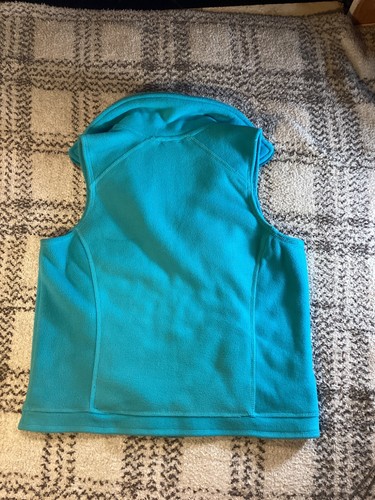 Erika Women's Green Fleece Vest Outside Pockets Full Zip 100% Polyester Size PM - Picture 14 of 20