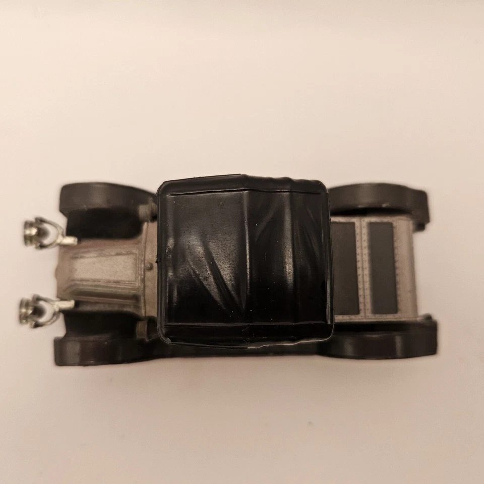 Corgi Classics #9032 1910 Renault 12/16 Diecast Great Britain 1964 Vtg METAL - Image 2 of 4