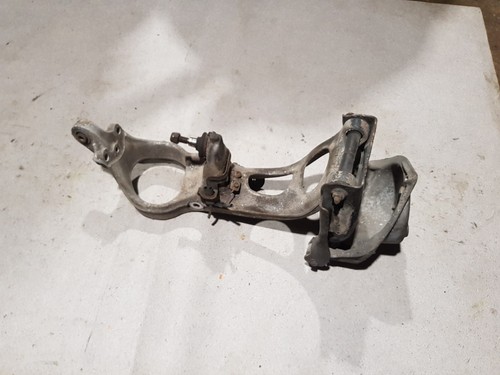 07 Peugeot 407 Coupe Front Suspension Strut Leg Bracket Driver Side
