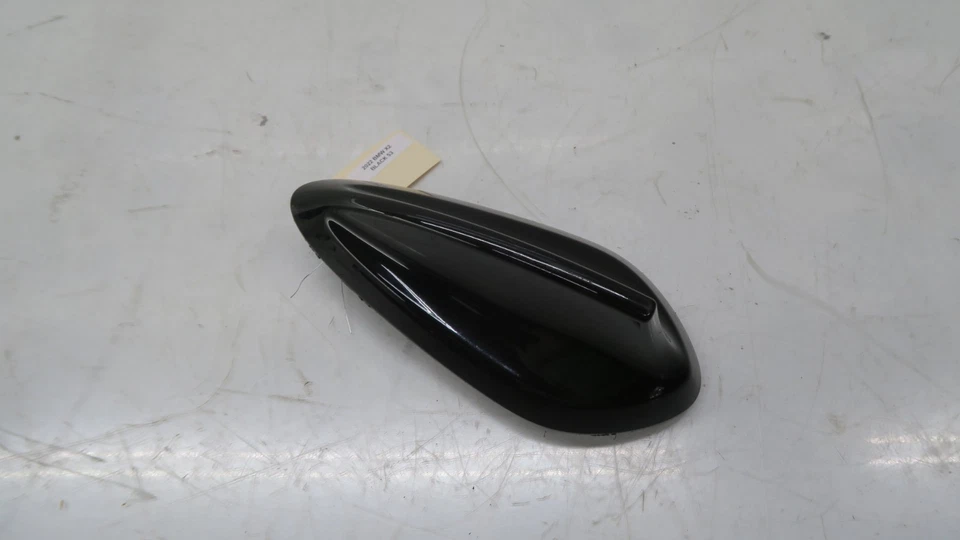 BMW X2 F39 2018-2022 OEM radio techo aleta de tiburón antena 92870811 Foto 3 de 4
