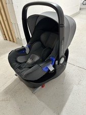 Britax Römer Baby-Safe I-Size mit Isofix Base Grau - Gebraucht