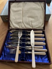 Vintage Boxed Set of 6 Fish Knives & Forks