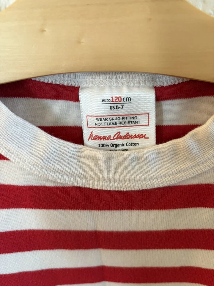 Pijama largo Johns Hanna Andersson talla 120 (EE. UU. 6-7) - rayas rojas y blancas Foto 2 de 4