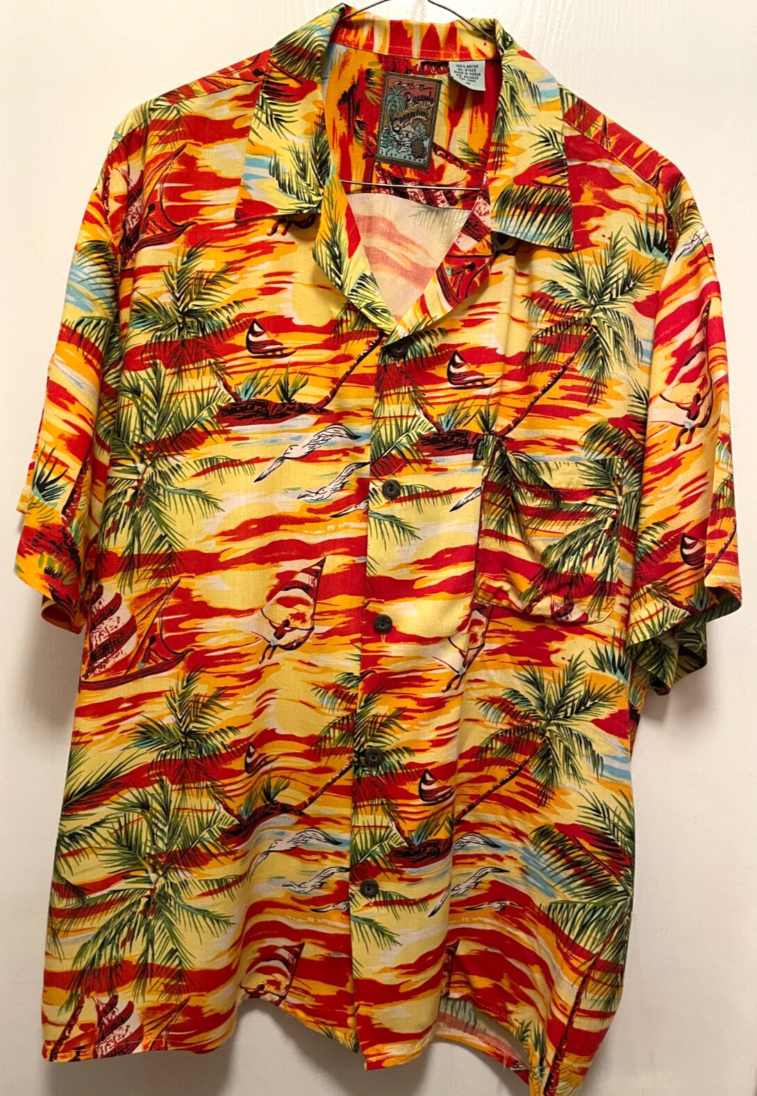PINEAPPLE CONNECTION HAWAIIAN SHIRT- Men's Sz Med/Classic Retro/ Rayon/Vtg/EUC!