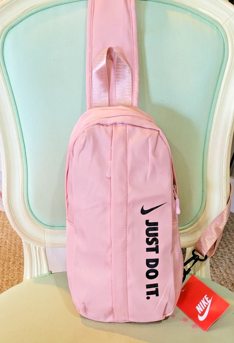 nike travel bag price