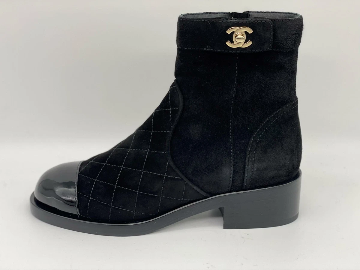 CHANEL 20K Suede Cap Toe Quilted CC Turnlock Flat Ankle Booties