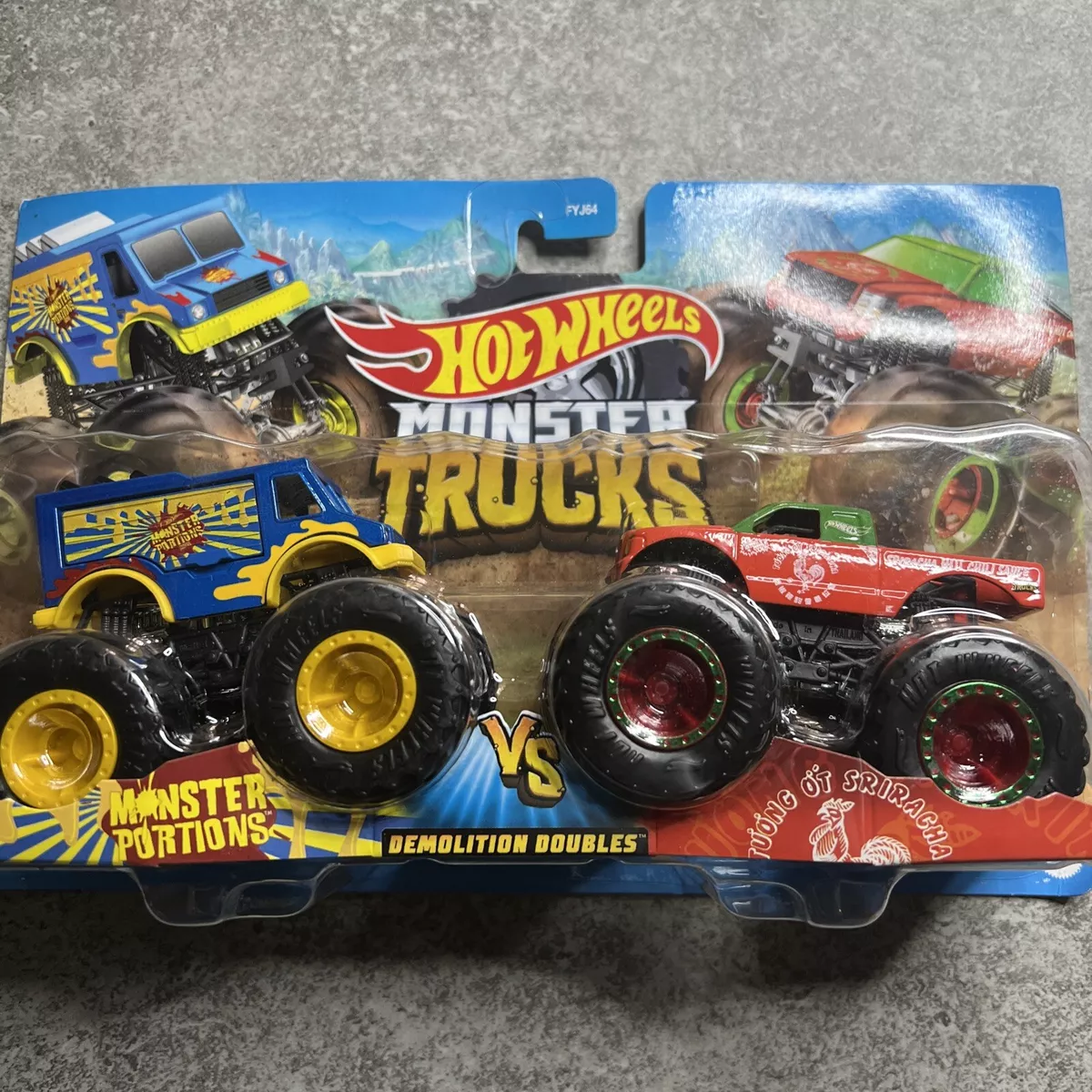 Hot Wheels Monster Trucks Demolition Doubles MONSTER PORTIONS vs